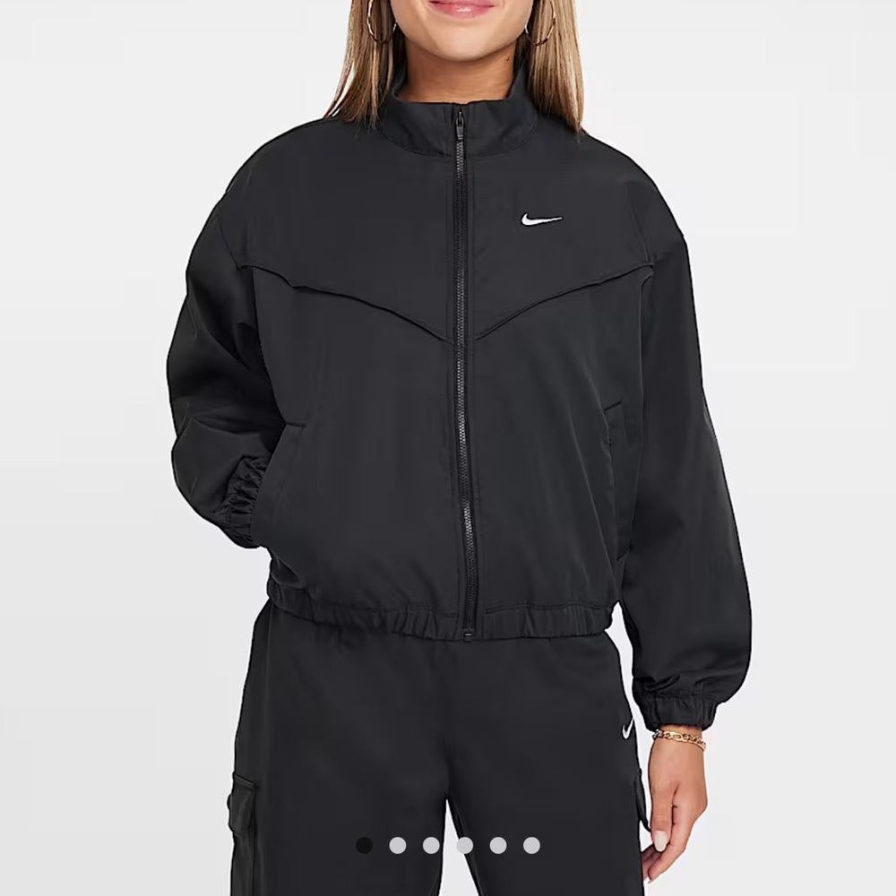 Nike Lightweight Oversized Jacket Black Zip Youth Coat Sportswear Girls SZ S NWT